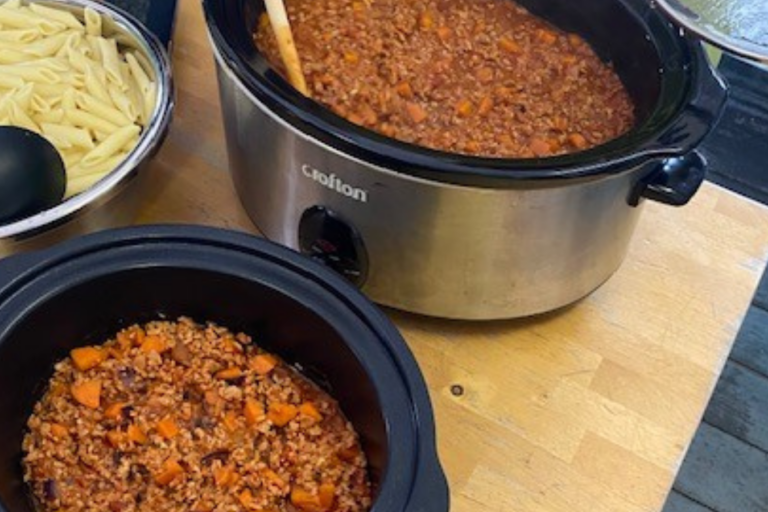 Slow Cooker Pasta Bolognese